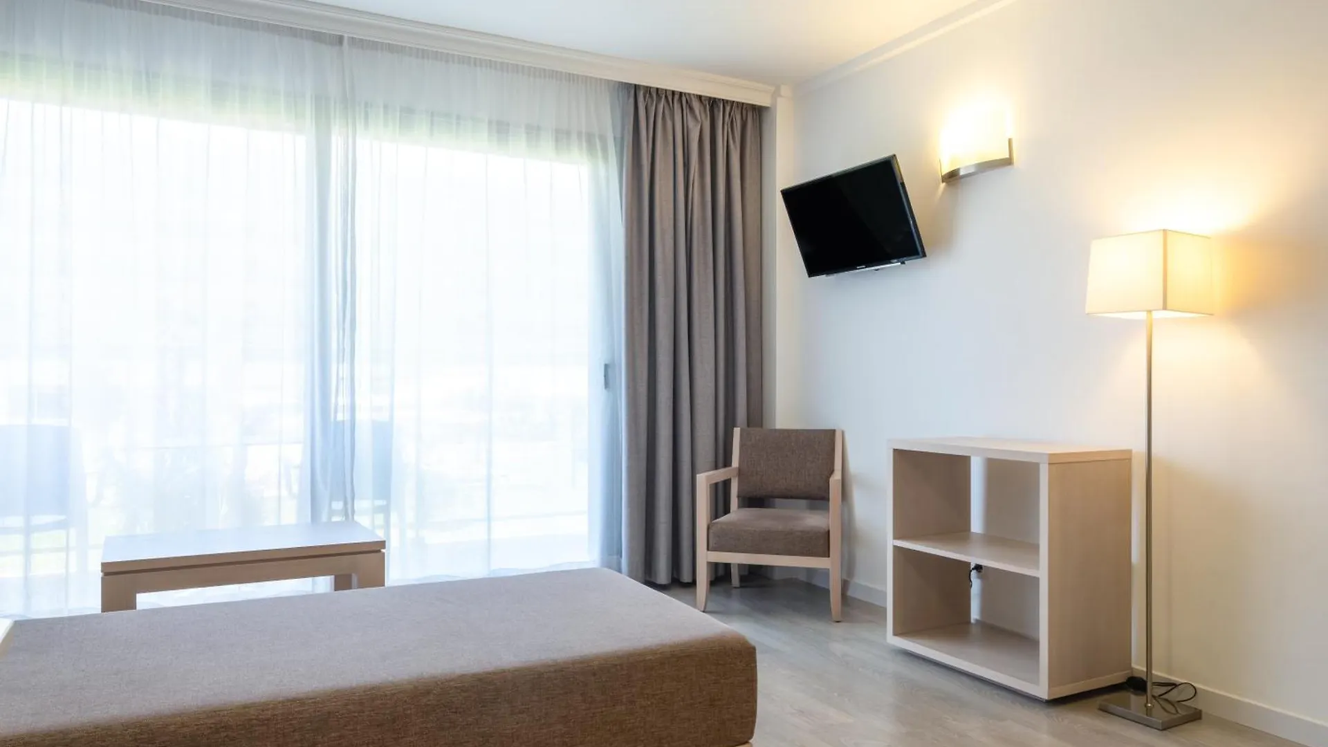 Helios Mallorca Hotel & Apartments Can Pastilla  3*, Can Pastilla (Mallorca) Spanien