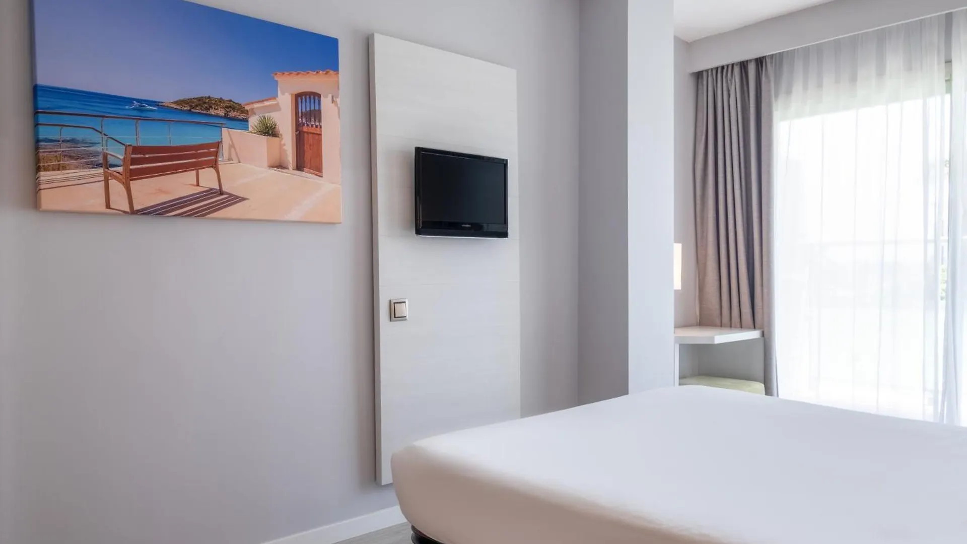 *** Aparthotel Helios Mallorca Hotel & Apartments Can Pastilla  Spanje